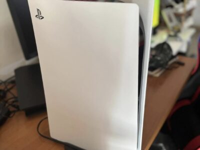 Playstation 5 slim digital 2 kol